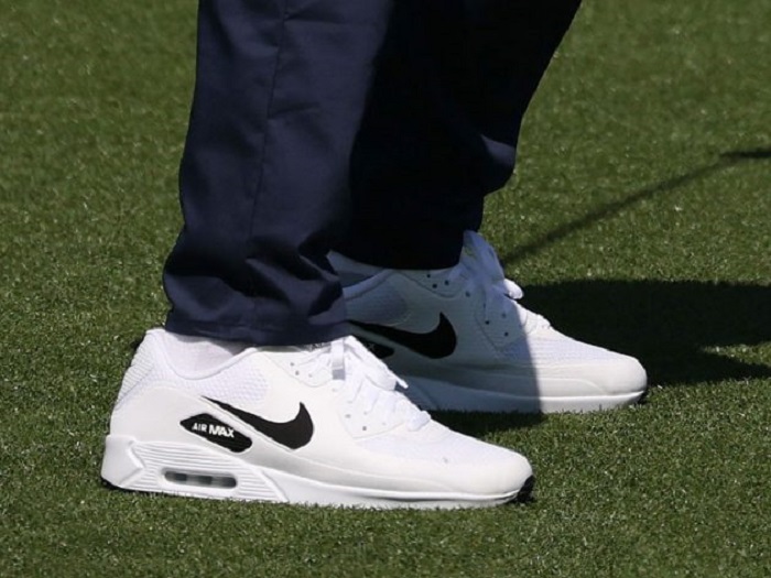 giày golf Nike