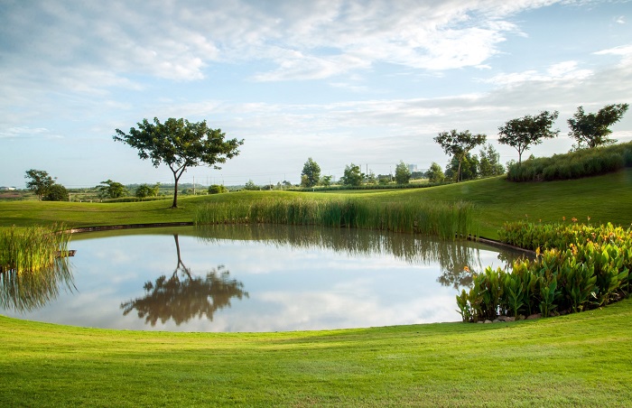 Sân golf Phú Mỹ -nằm trong danh sách sân golf Việt Nam nổi tiếng