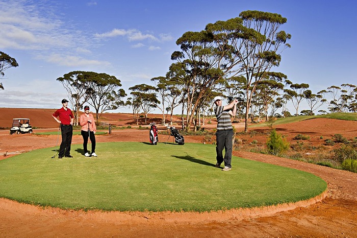 Nullarbor Links Australia - sân golf dài nhất thế giới