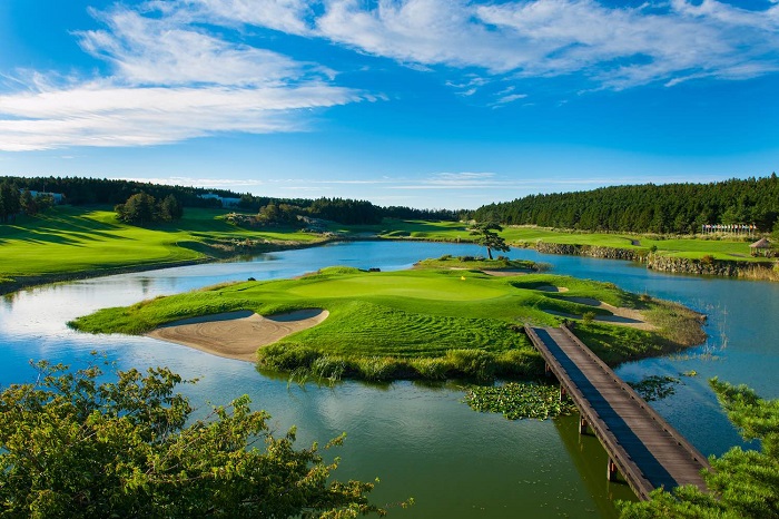 Nine Bridges Club - sân golf đẹp tại Hàn Quốc
