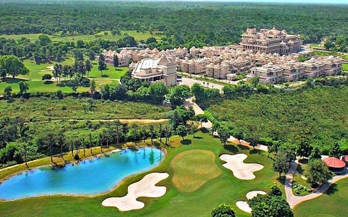 ITC Classic Golf Resort - sân golf ở New Delhi