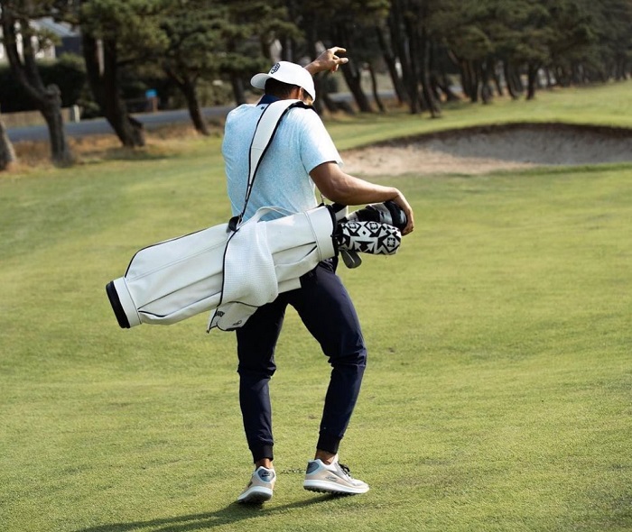 những tính năng nổi bật của túi golf TaylorMade