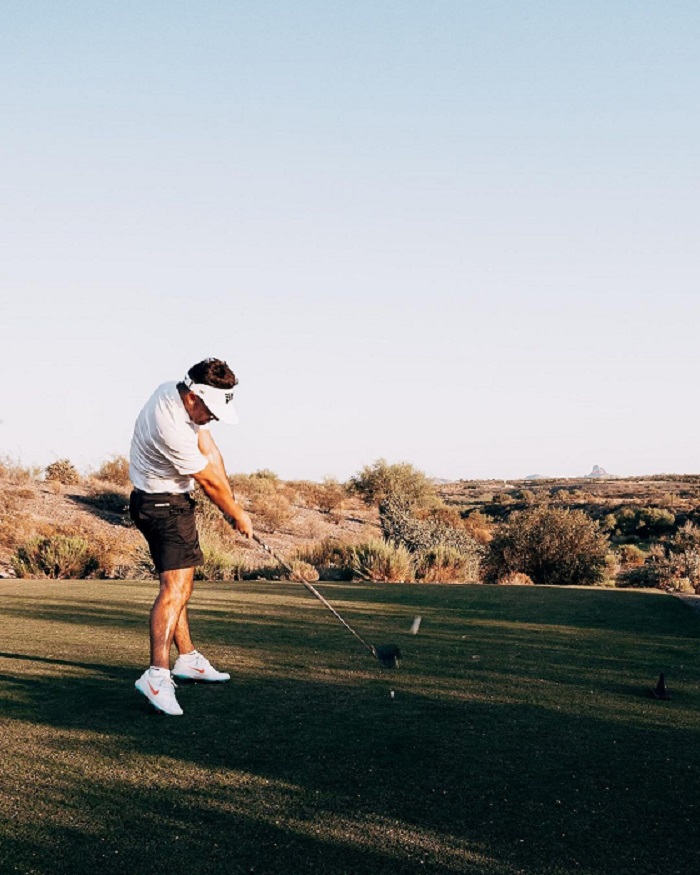 cách để giữ tập trung khi chơi golf 